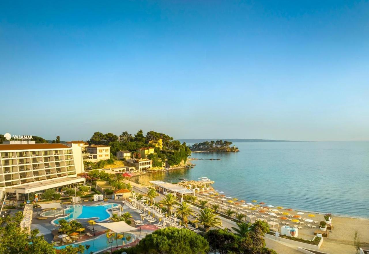 Apartment Lucka Rab Town Bagian luar foto