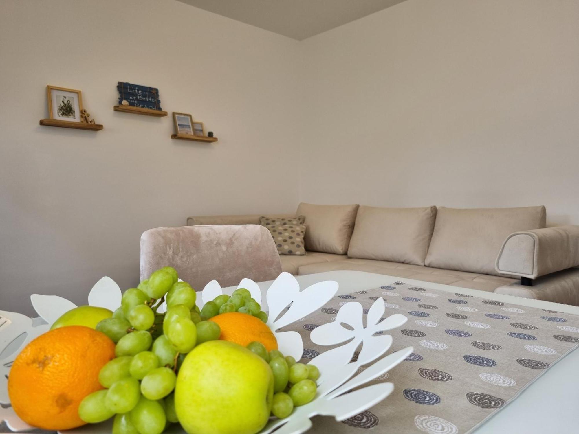 Apartment Lucka Rab Town Bagian luar foto