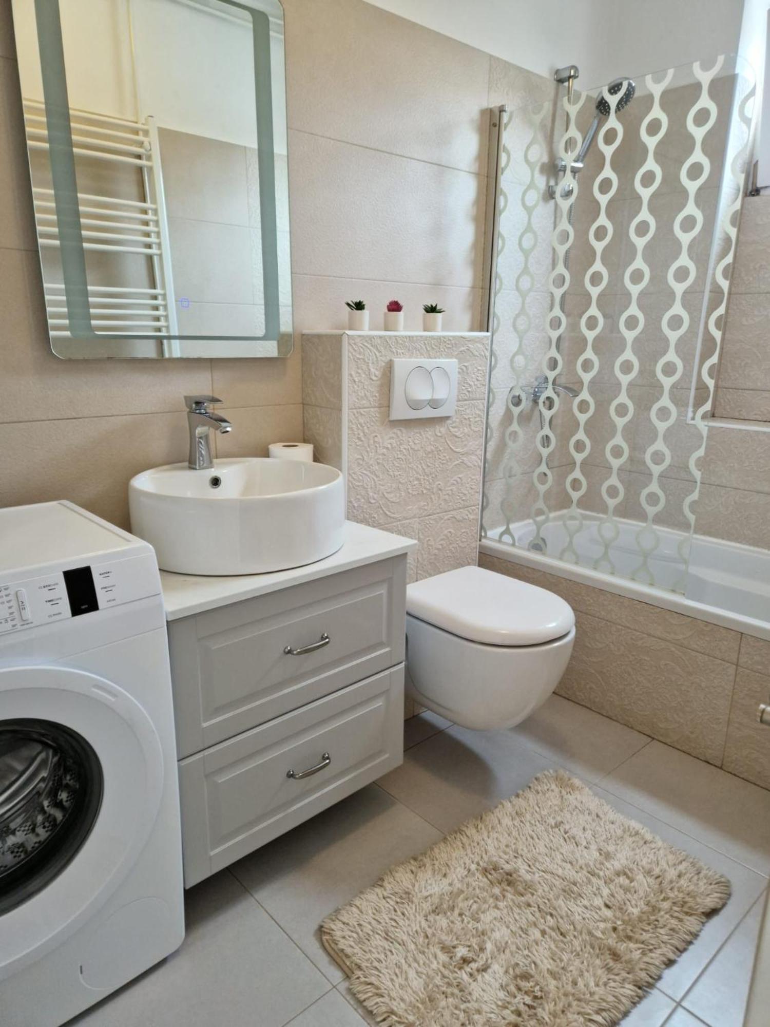 Apartment Lucka Rab Town Bagian luar foto
