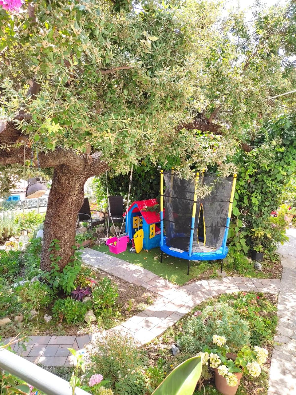 Apartment Lucka Rab Town Bagian luar foto