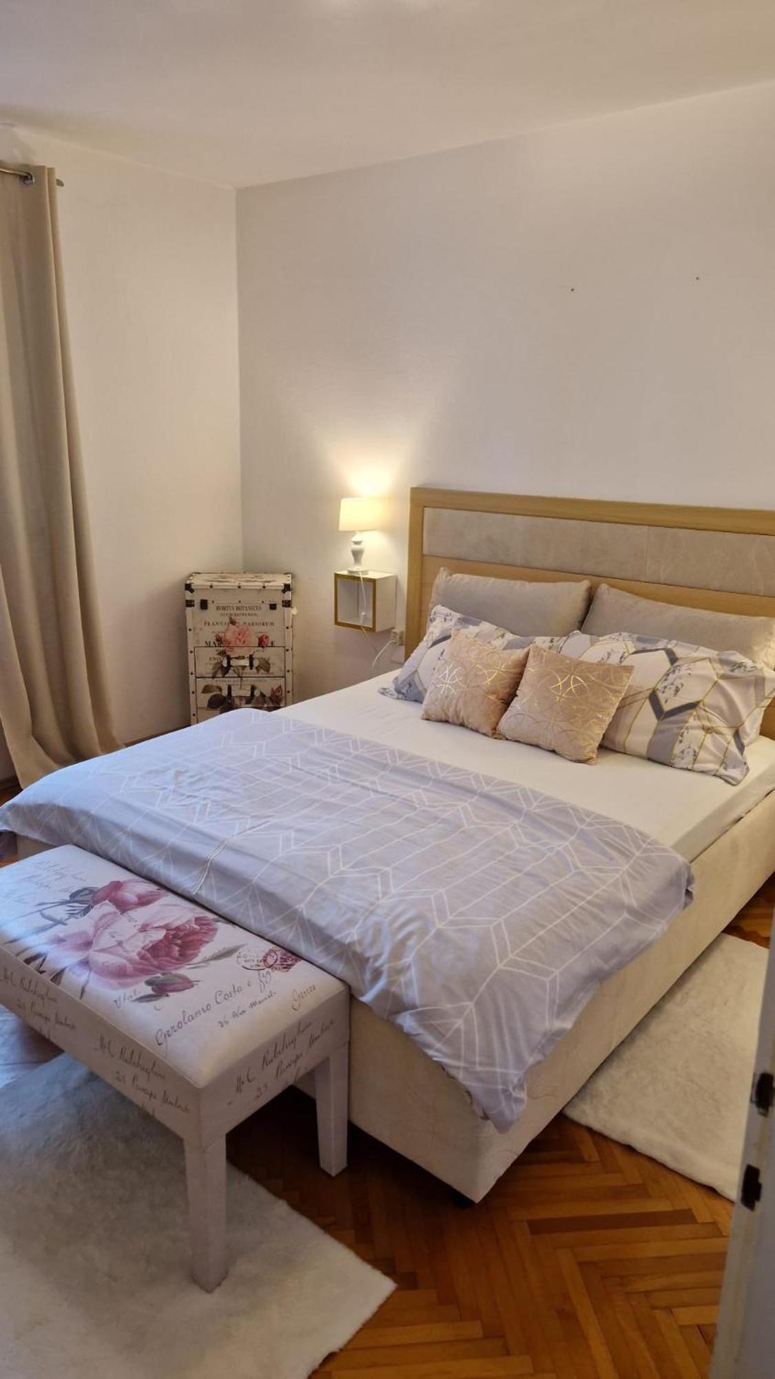 Apartment Lucka Rab Town Bagian luar foto