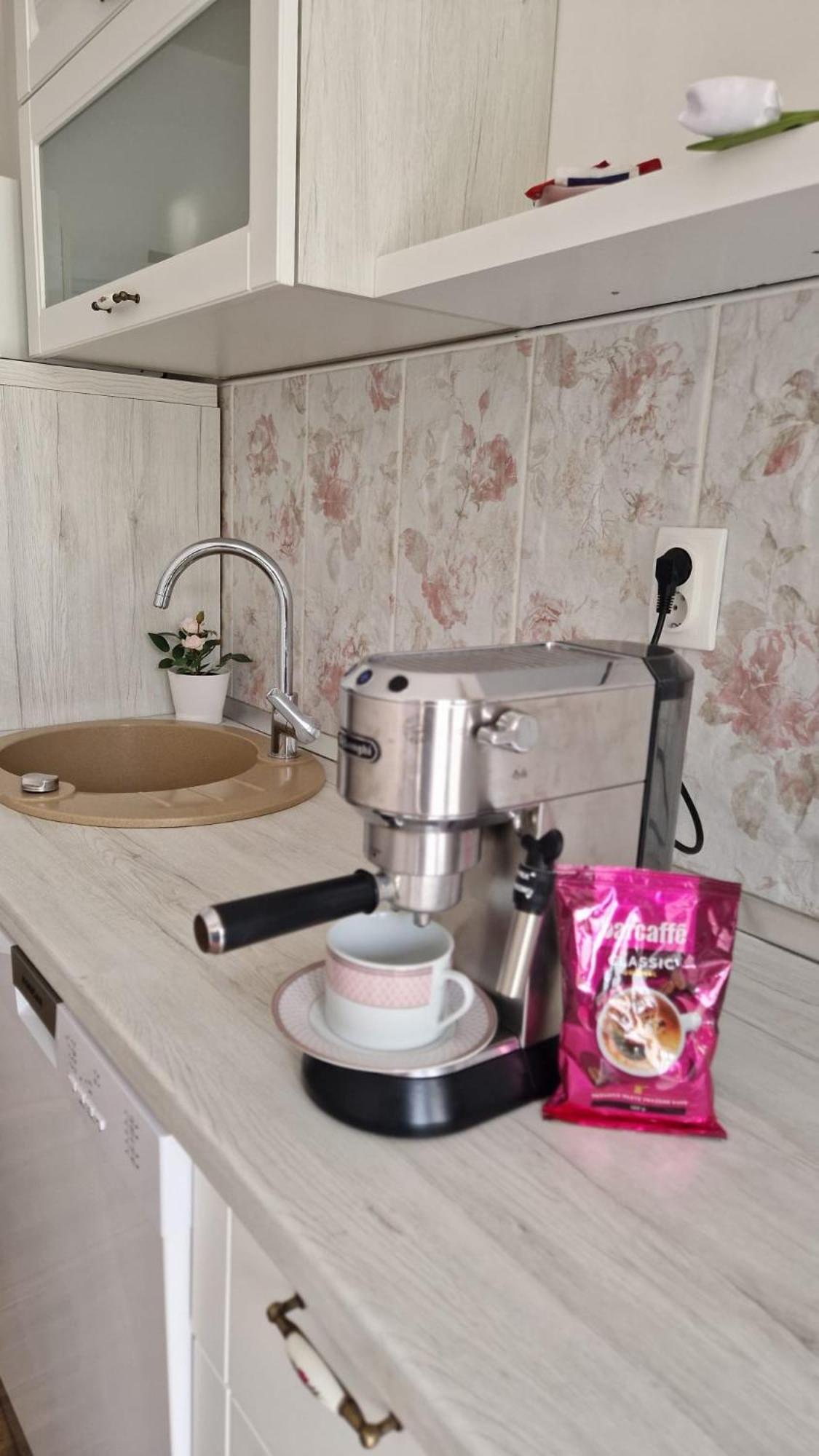 Apartment Lucka Rab Town Bagian luar foto